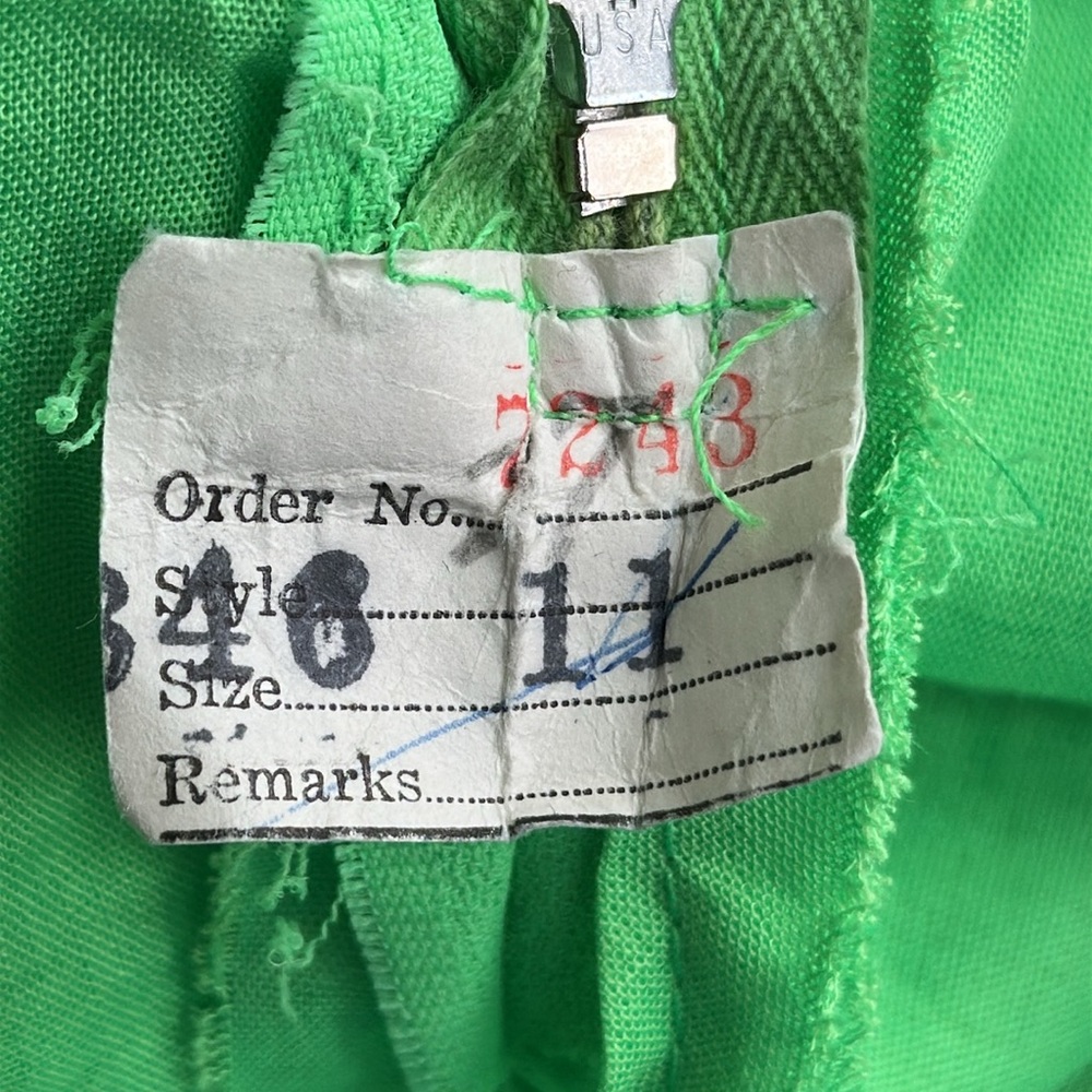 Vintage Sleeveless Dress - Picture 10 of 17